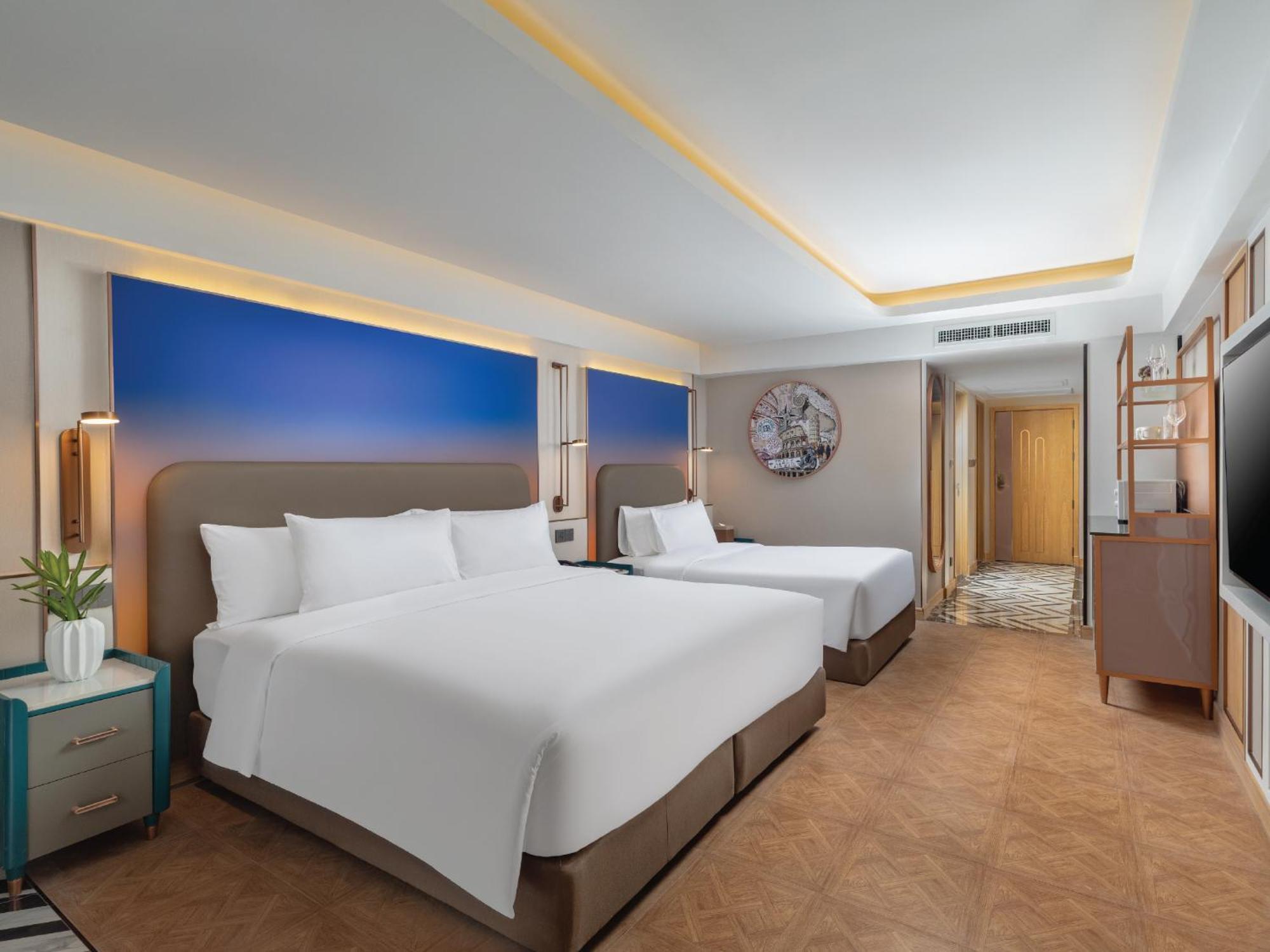 Hotel Grand President 4*